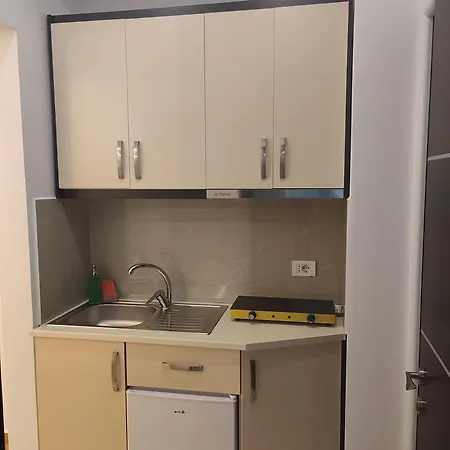 Sadiku With Sea View