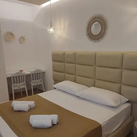 Sadiku With Sea View Appartamento *