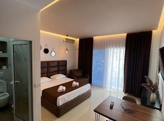 Sadiku With Sea View 公寓