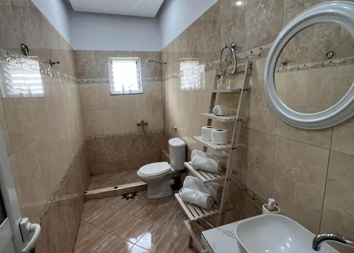 Sadiku With Sea View Sarandë