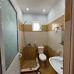 Sadiku With Swimming Pool & Jacuzzi Appartamento