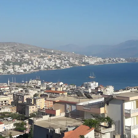 Sadiku With Sea View Appartement Sarandë